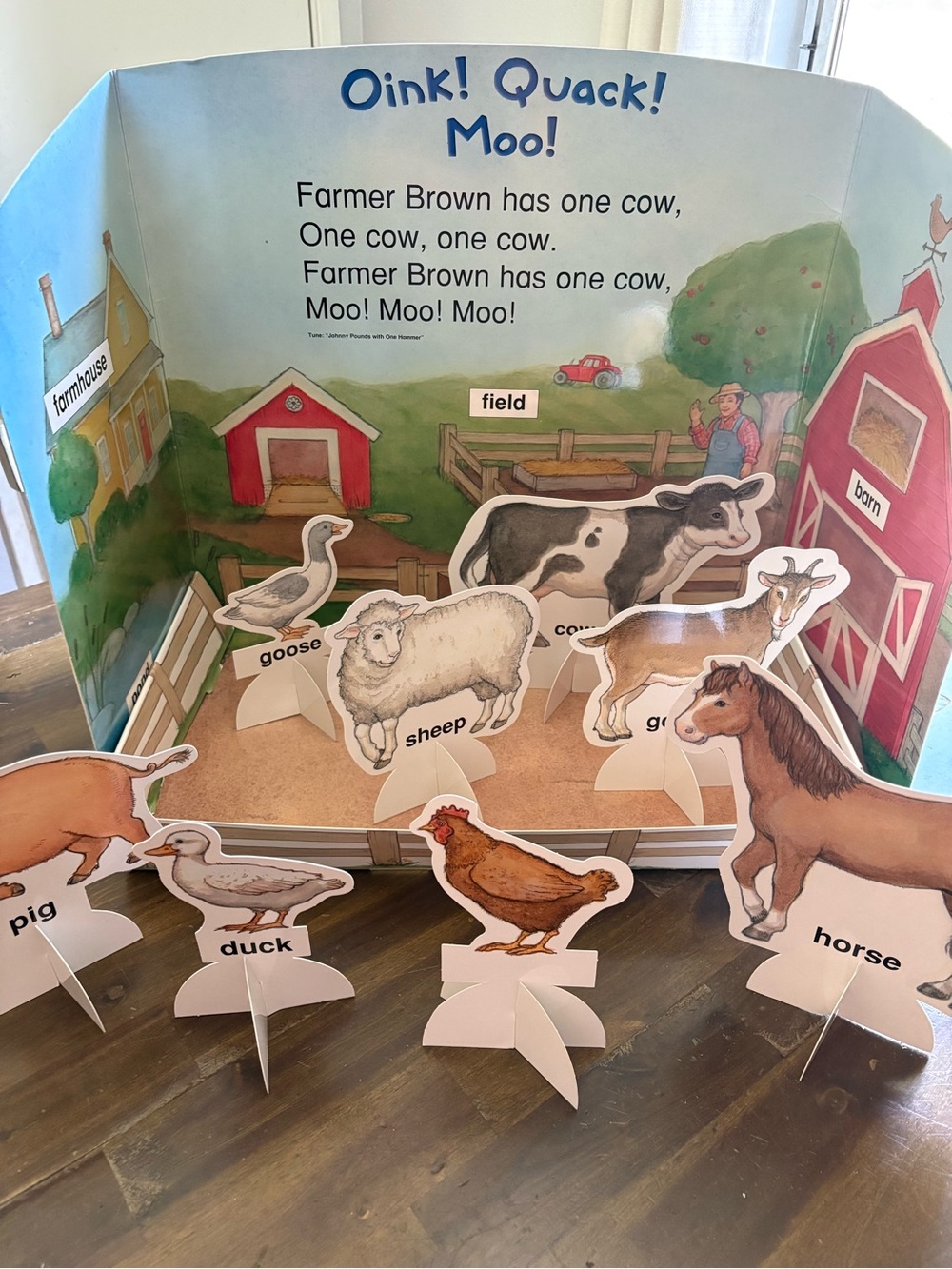 Farm Animal Themed Barn Oink! Quack! Moo! Pop Up Manipulatives Tri Fold Vintage